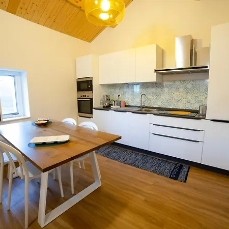 Anele מוראנו קלאברו