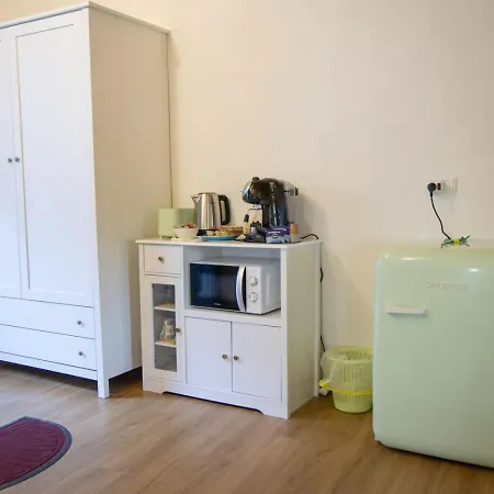 Bed & Breakfast Anele