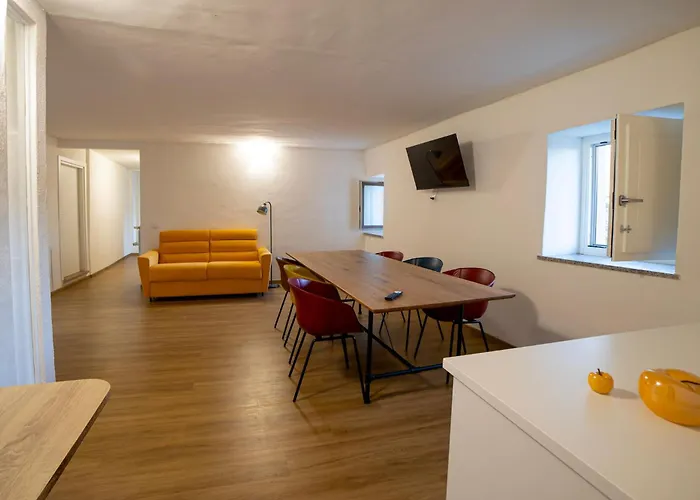 Anele לינה וארוחת בוקר 3*