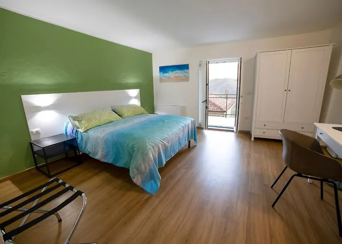 Anele לינה וארוחת בוקר