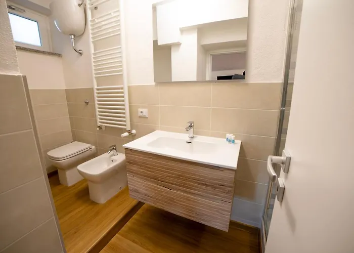 Anele מוראנו קלאברו