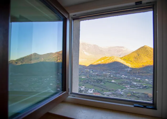 Anele לינה וארוחת בוקר